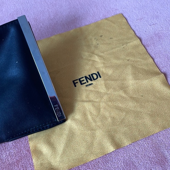 FENDI Indira Sunglasses - Cat Eye - Pink Purple
